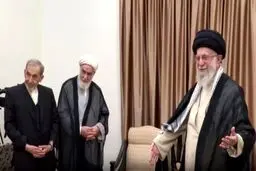لحظاتی از آخرین دیدار روز گذشته (سه‌شنبه ۹ مرداد ۱۴۰۳) شهید اسماعیل هنیه با رهبر انقلاب اسلامی