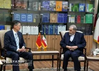 تأکید بر تقویت روابط راهبردی و بررسی تحولات منطقهای و جهانی