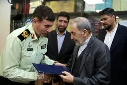 گزارش تصویری-دیدار دکتر ولایتی با فرمانده حفاظت از شخصیت‌ها و دژبان فراجا 