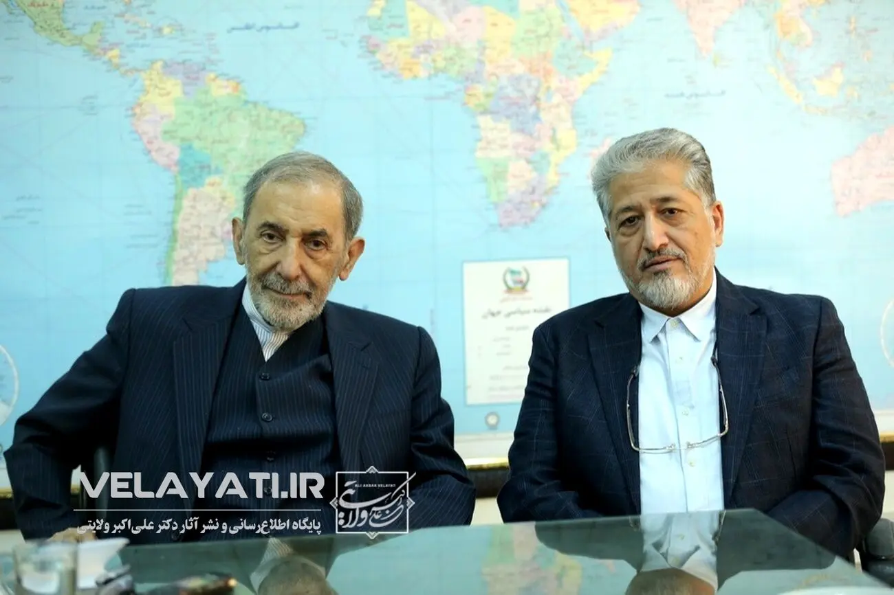  حکم رئیس جدید دانشگاه آزاد ابلاغ شد