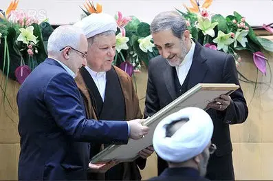 6 ماه دیپلماسی فعال ولایتی در نیاوران
