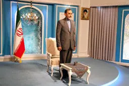 دکتر ولایتی در شبکه اول سیما: حل تحریم‌ها سخت‌تر از مشکلات دوران جنگ نیست/ علاج بخش مهمی از مسائل اقتصادی در گرو بازسازی روابط بین الملل است