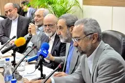 نشست با اعضای اتاق بازرگانی