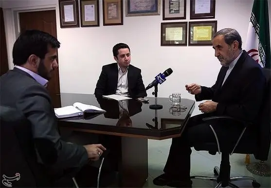 تعریف نرمش قهرمانانه و نظم جدید جهانی از دیدگاه ولایتی
