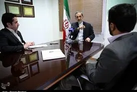 گفت و گوی دکتر ولایتی با خبرگزاری تسنیم/ عکس