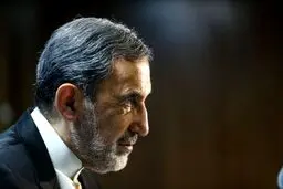 نشست صمیمانه دکتر ولایتی، با اصحاب رسانه/ عکس