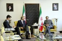 برای مبارزه با داعش به سوریه و عراق کمک می‌کنیم