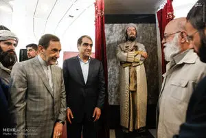 مراسم رونمایی از مجسمه شیخالرئیس ابوعلیسینا/عکس