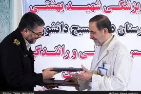 تصاویر دکتر ولایتی  در آیین امضا تفاهم نامه همکاری دانشگاه علوم پزشکی شهید بهشتی و پلیس راهور تهران بزرگ/طاها جلیل زاده