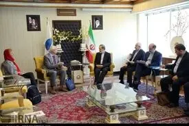 تصاویر دیدار با رئیس مرکز پژوهش های مجلس سوئد/نادری پور