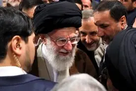 تصاویر دیدار شرکت کنندگان در اجلاس جهانی محبان اهل بیت(ع) و مسئله تکفیری ها با رهبر فرزانه انقلاب