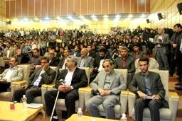 در جمع دانشجویان دانشگاه آزاد تبریز