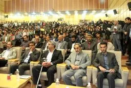 در جمع دانشجویان دانشگاه آزاد تبریز