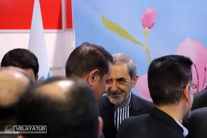 دیدار نوروزی دکتر ولایتی با کارکنان دانشگاه آزاد اسلامی
