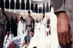 حضور دکتر ولایتی در اولین مناسک حج بعد از واقعه‌ی برائت از مشرکین سال ۱۳۶۶