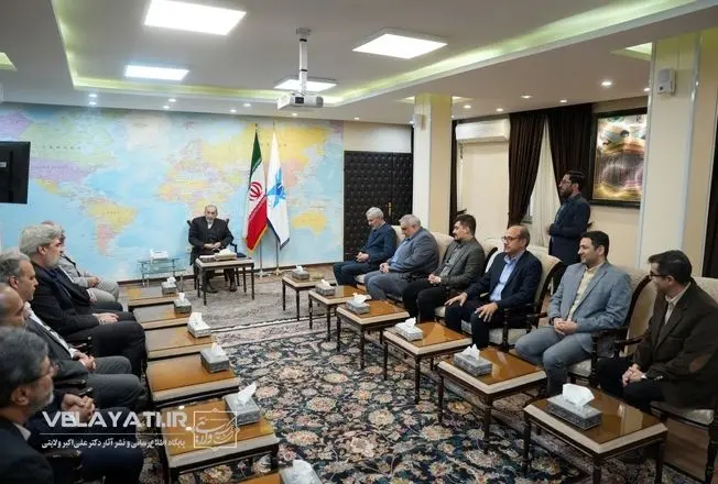 گزارش تصویری-جلسه تودیع و معارفه خزانه دار کل و دبیر کمیسیون هیئت امنای دانشگاه آزاداسلامی