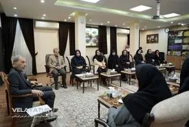 گزارش تصویری-دیدار جمعی از پرستاران با دکتر ولایتی به مناسبت روز پرستار