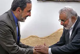 دکتر ولایتی درگذشت  پدر شهیدان والامقام محمدحسین و داوود فهمیده را تسلیت گفت