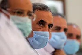 گزارش تصویری / نشست تخصصی بهره برداری از داروی رسیژن برای مقابله با کرونا