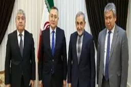 دیدار دکتر ولایتی با  رئیس شورای امنیت ملی قرقیزستان