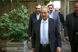 دیدار دکتر ولایتی با فیصل مقدار وزیر خارجه سوریه
