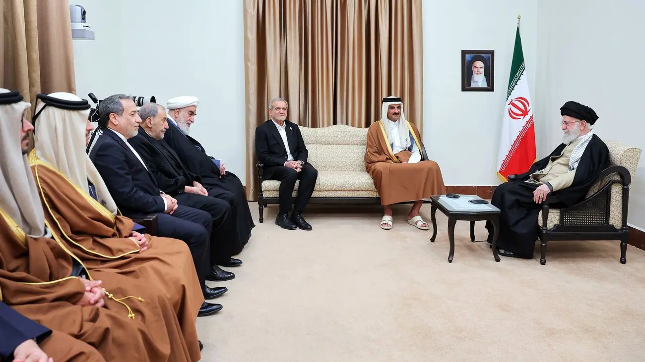 دیدار امیر قطر با مقام معظم رهبری