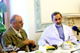 گپ و گفت دکتر ولایتی با کارگردانان و تهیه کنندگان برجسته کشور برای ساخت فیلم تبلیغاتی