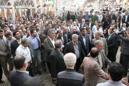 استقبال مردم ساری و زیارت گلزار شهدا