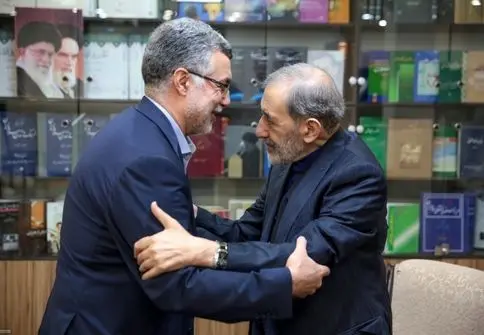 پیام تسلیت دکتر ولایتی در پی درگذشت پدر همسر دکتر محمدرضا ظفرقندی وزیر بهداشت، درمان و آموزش پزشکی