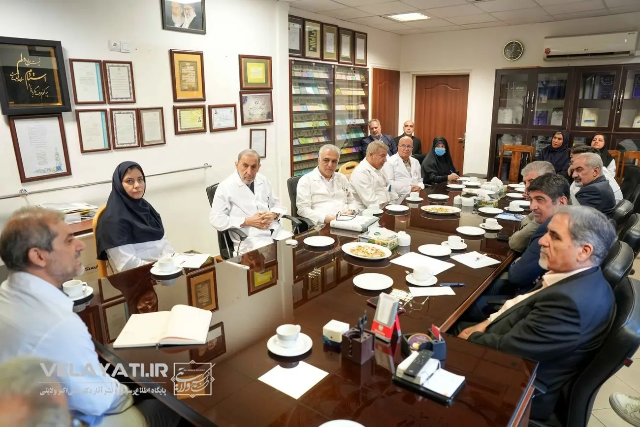 بازدید رئیس دانشگاه علوم پزشکی شهید بهشتی از بیمارستان دکتر مسیح دانشوری